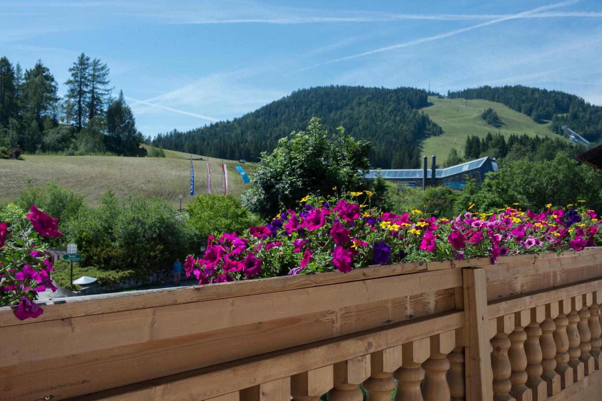 Das Edelweiss Seefeld in Tirol Room photo